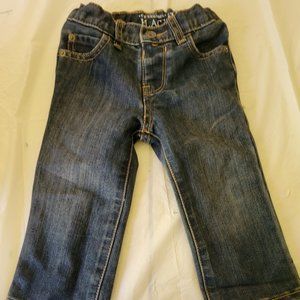 The Children's Place Boys 12-18 month jeans. Straight Fit